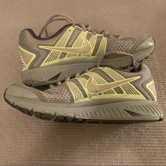 Nike sneakers - Picture 5 of 7